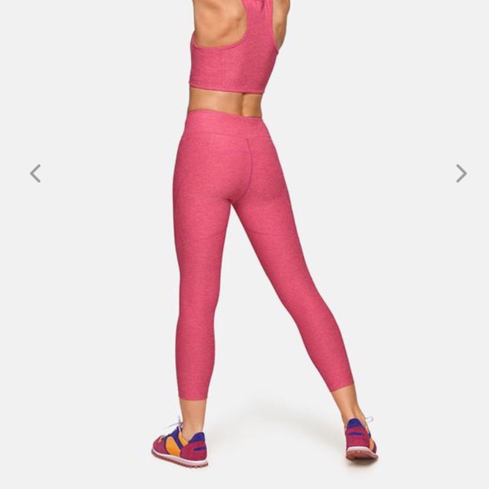 Outdoor Voices 3/4 Warmup Leggings in Flamingo